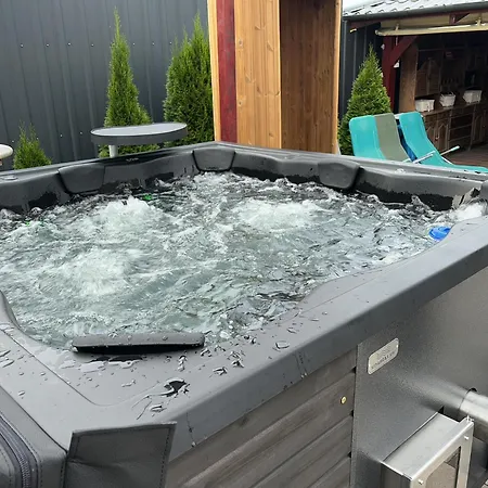 Délibáb Wellness Affittacamere